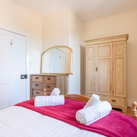 Altido Retro Castle Retreat 2Bed Διαμέρισμα Εδιμβούργο Εξωτερικό φωτογραφία